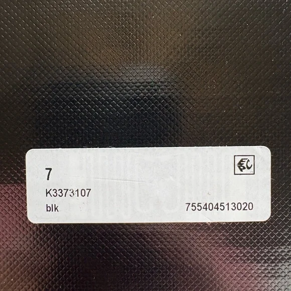 DKNY Women’s Toia Lace Up Zipper Combat Boots Black Size 7 New In Box - Picture 9 of 10